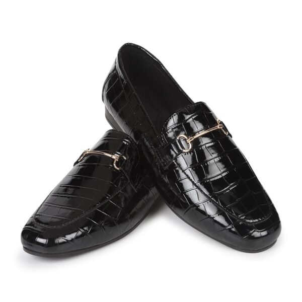 YOHO Bliss for Women | Moccasins Range | Comfort | Hand-Stitched | Cushioned Footbed Finish