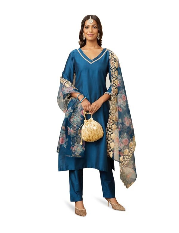 Amazon Brand - Myx Women's Embroidered Kurta S...