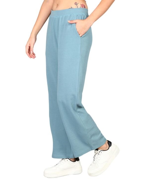 Alan Jones Clothing Women's Solid Stretch Waff...